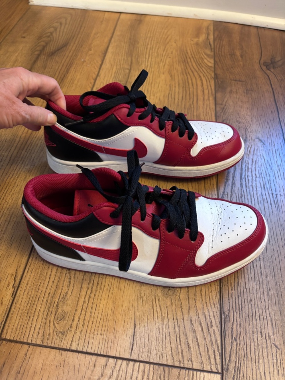 Nike Air Jordan 1 Low Reverse Men's Low-Top Sneakers in Red, White & Black
